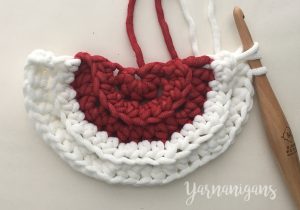 patriotic flag bunting red white blue crochet ruffle