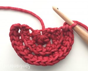 patriotic flag bunting red white blue crochet ruffle